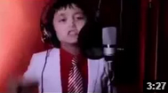 طفل صيني يغني أغنية سعد لمجرد