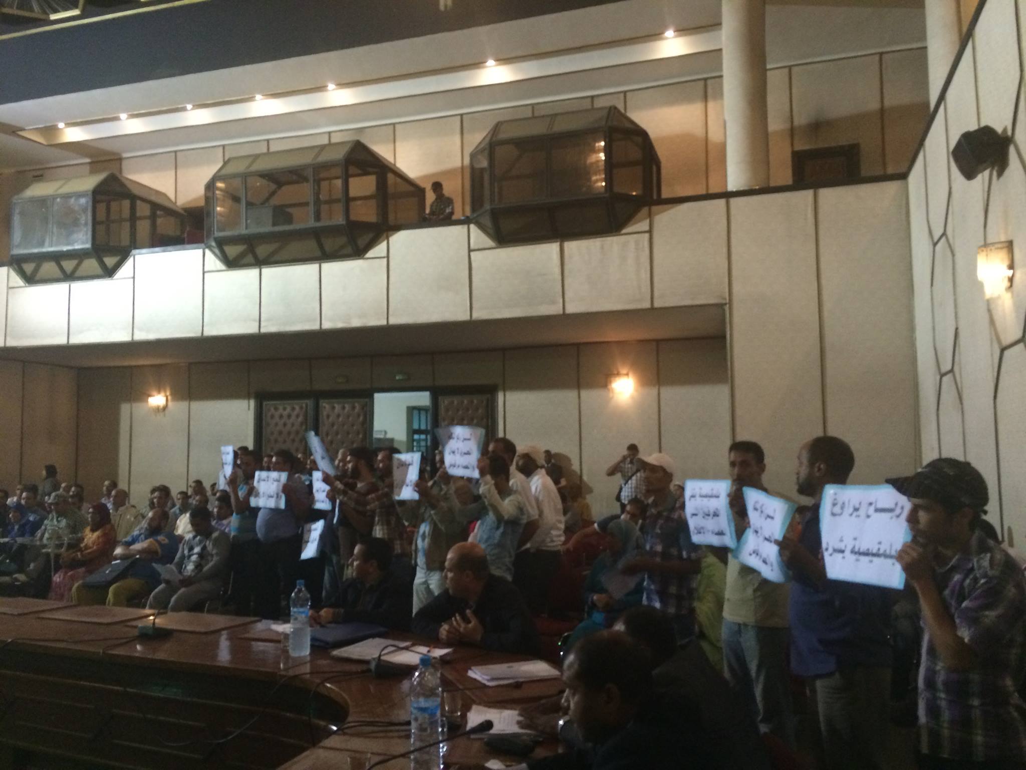 بدون تعليق من المجلس البلدي بالقنيطرة اليوم 31/10/2014