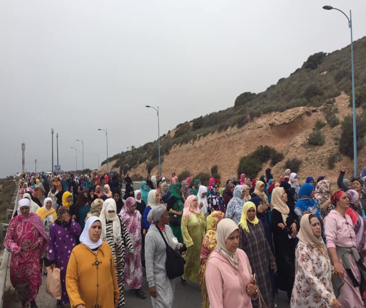 أكادير…مسيرة ضد الإستغلال اللاإنساني للنساء العاملات الفلاحيات