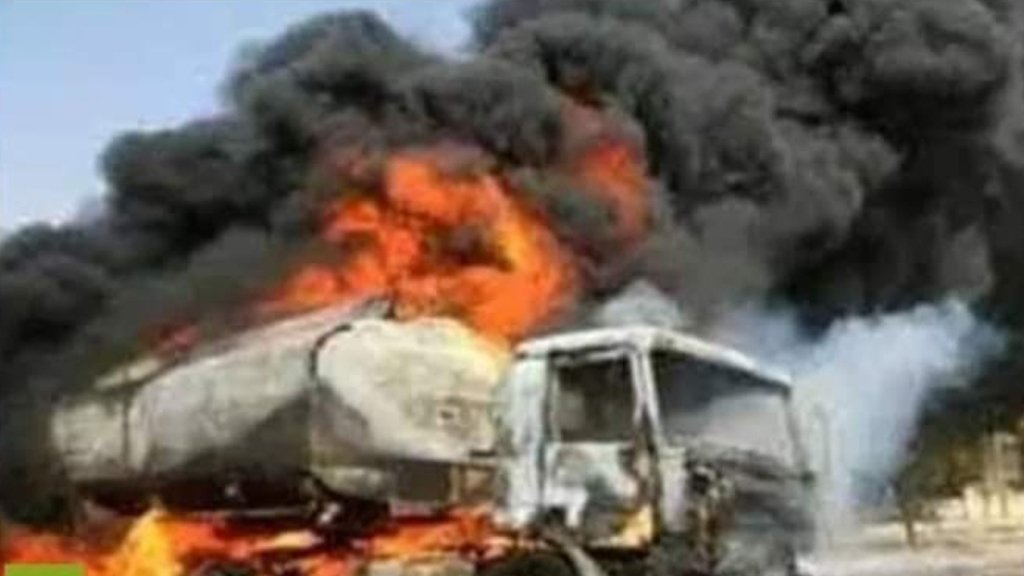 انفجار شاحنة صهريج في النيجر يخلف مقتل58 شخصا