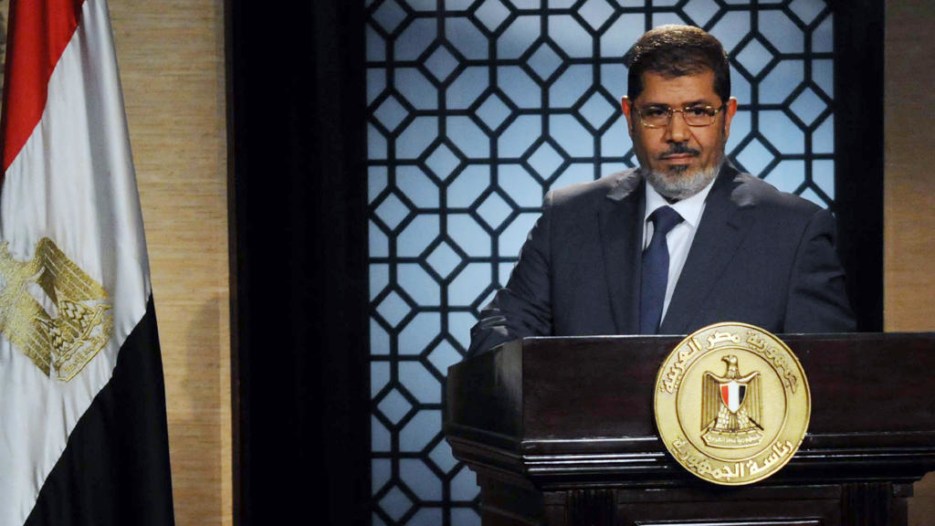 وفاة محمد مرسي العياط خامس رؤساء مصر، وأول رئيس مدني منتخب
