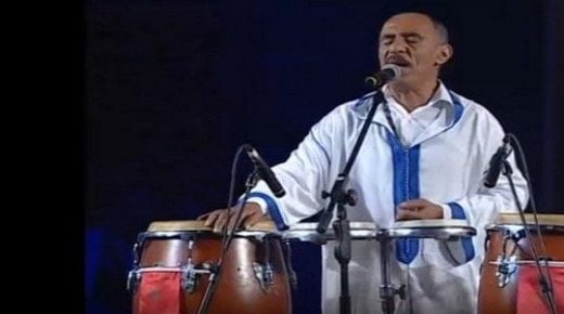 الفنان محمد اللوز تكادة في ذمة الله
