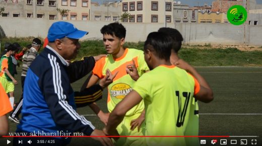 زوووم على ربان سفينة النهضة الرياضية القنيطرية المدرب جمال جبران
