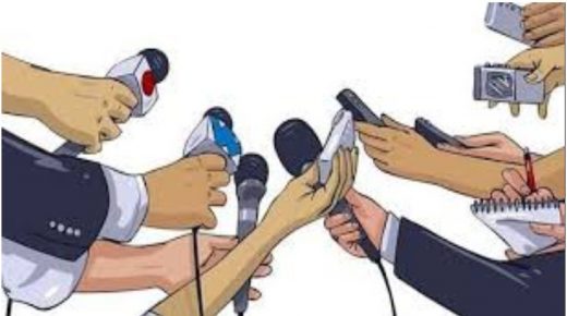 رجال السلطة الرابعة يستنكرون قرار لفتيت
