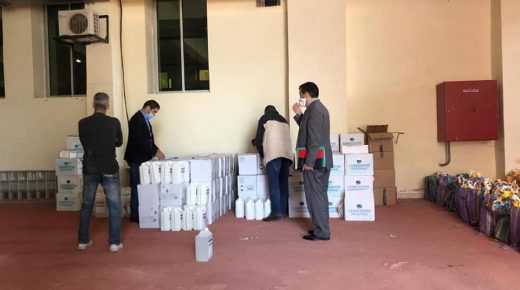 شحنة من المواد البيوطبية ومواد التعقيم  ومواد التطهير