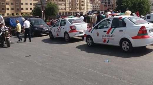 القنيطرة : رشق أفراد دورية أمنية  بالحجارة ونقل ثلاثة من موظفي الشرطة للمستشفى خلال تدخل امني لتوقيف اشخاص خرقوا حالة الطوارىء الصحية