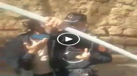 سلا.. توقيف شخص ووالده يشتبه تورطهما في قضية تتعلق بعدم الامتثال والعنف في حق موظف شرطة أثناء مزاولة مهامه (بلاغ)