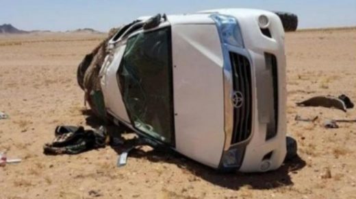 فاجعة : حادث مُروع نتيجة تصادم شاحنة بحافلة صغيرة يخلف مصرع 10 أشخاص جنوب مدينة بوجدور.