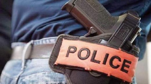 المهدية.. عناصر الشرطة تضطر لاستعمال أسلحتها الوظيفية لتوقيف شخص عرض أمن المواطنين لتهديد خطير