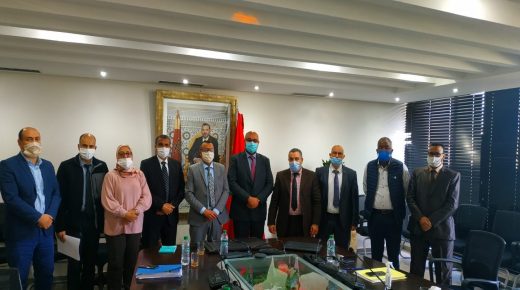 وزارة الشغل والإدماج المهني.. توقيع اتفاقية بين عدة أطراف لاستفادة النساخ القضائيين من التغطية الصحية ومن التقاعد