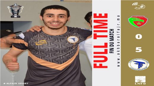 صقر أكادير يضرب بقوة (5-0) أمام دينامو القنيطري، ويحقق التأهل إلى نصف نهائي كأس العرش للفوتسال