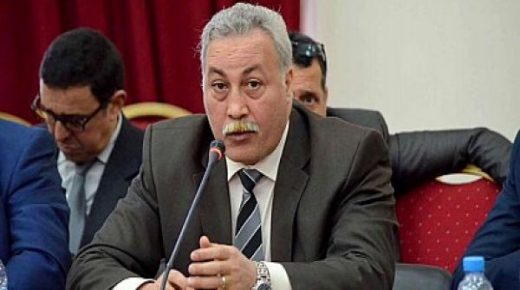 سابقة.. رئيس جماعة يعارض قرار الحكومة ويرخص للساكنة التجول وارتياد المقاهي ليلا في رمضان