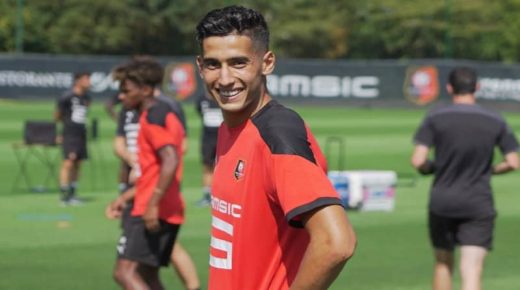 المدافع الدولي المغربي نايف أكرد مرشح لجائزة “مارك فيفيان فوي (2021)” لأفضل لاعب إفريقي بـ”الليغ 1″