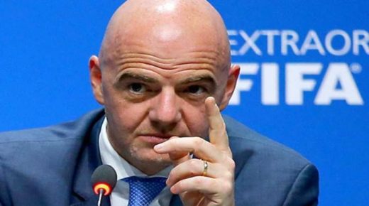 مشروع الدوري الأوروبي الممتاز الذي ولد ميتاً .. ناصر الخليفي يؤكد الاستمرار، وجياني إيفانتينو يصرح : “” سيتعين عليهم تحمل عواقب تفككهم.”