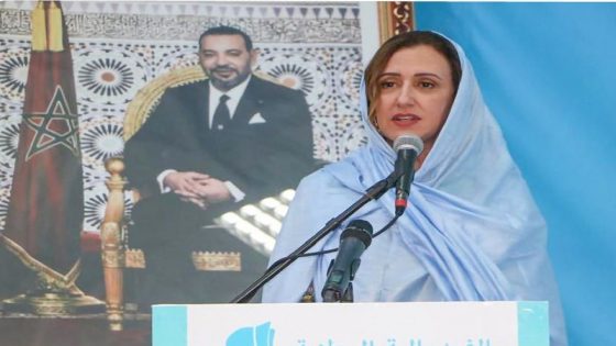 الداخلة.. فاطمة الزهراء عمور تزور عدة مواقع ومشاريع في قطاعي السياحة والصناعة التقليدية