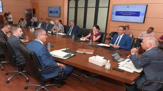 الوزير شكيب بنموسى يجتمع بالنقابات التعليمية الأكثر تمثيلية بالمغرب
