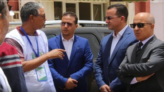 عامل إقليم السمارة ورئيس الجماعة يشرفان على انطلاقة إعطاء انطلاقة برنامج أوراش (سنة 2022) في أحياء مختلفة من المدينة