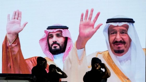 (متابعة) بايدن ومحمد بن سلمان.. تساؤلات “شائكة” عن المصافحة والصور ومن سيكون بالمطار؟