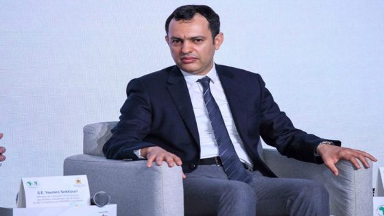 الوزير يونس السكوري يجتمع بالكفاءات المغربية المقيمة بالبرتغال