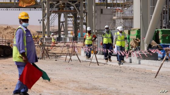 الإمارات ترد على “مزاعم” ترحيل قسري لعمال أفارقة