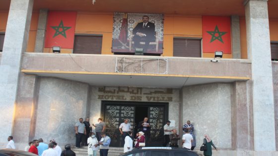 جماعة القنيطرة تمنح فريق النادي الرياضي القنيطري “الكاك” 70مليون سنتيم ، وتطلق سراح المنح الخاصة بالجمعيات الرياضية