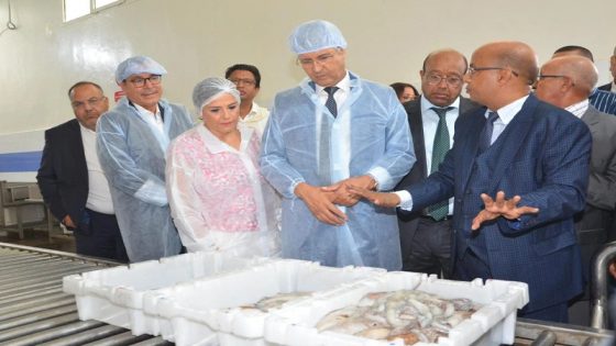 الوزير محمد صديقي يعطي الانطلاقة الرسمية للعمل بالرقمنة خلال عمليات البيع بميناء أكادير