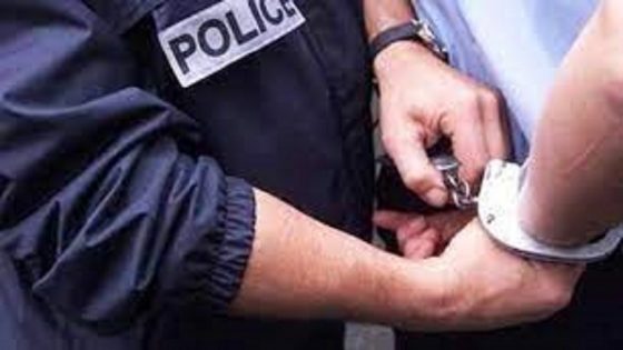 تنسيق بين شرطة واد زم والدرك الملكي يسفر عن توقيف شخصين من اصحاب السوابق مبحوث عنهما وطنيا