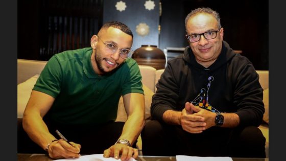 الرجاء البيضاوي يتعاقد مع اللاعب الزرهوني قادما من فريق الحزم السعودي