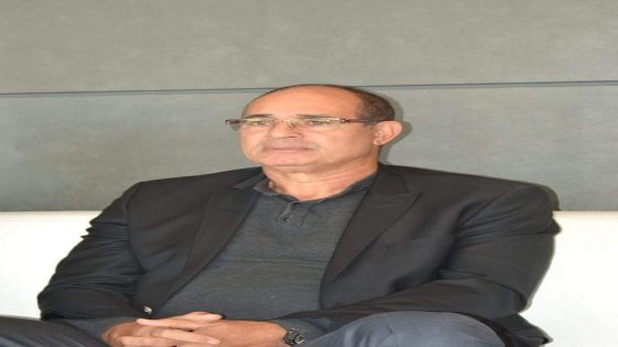 مصادر إعلامية سودانية تؤكد اقتراب المنتخب السوداني من التوقيع مع المدرب المغربي بادو الزاكي