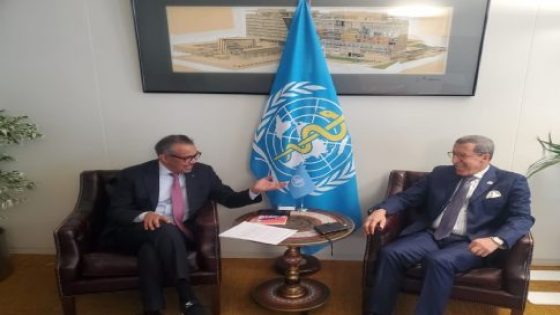 الأمم المتحدة/الاستجابة للأوبئة: السيد هلال يتباحث مع المديرين العامين لمنظمتي الصحة والتجارة العالميتين