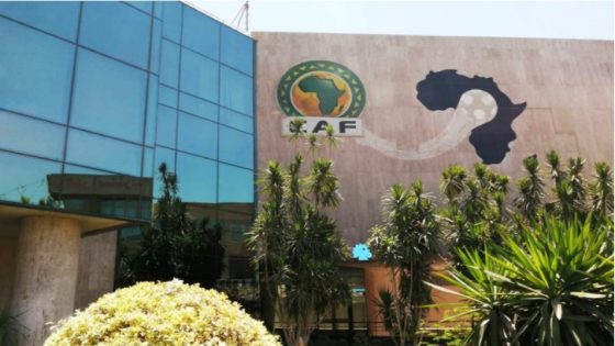الكاف يعلن الوقوف دقيقة صمت في جميع مبارياته حدادا على ضحايا زلزال المغرب وإعصار ليبيا