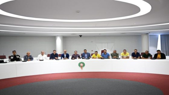 أخبار الفجر المغربية والفجر سبور توقع شراكة مع العصبة الوطنية لكرة القدم هواة من أجل نقل مباريات بطولة الهواة بالمغرب.