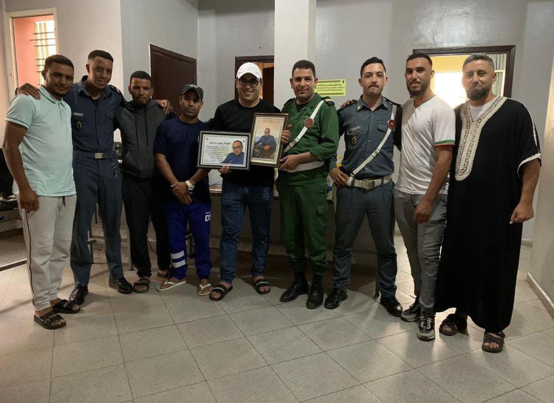 في اجواء مؤثرة وعرفانا لمجهوداته : توديع دركي بسرية الدرك الملكي بالسويهلة نواحي مراكش
