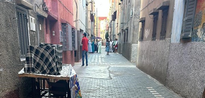 صورة من عين المكان لحضة القبض على الجاني
