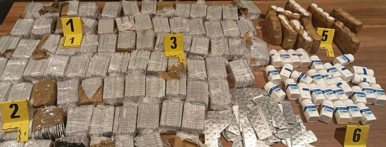 تمكنت عناصر الأمن الوطني بميناء طنجة المدينة، في ساعة متأخرة من مساء أمس الأحد 16 فبراير الجاري