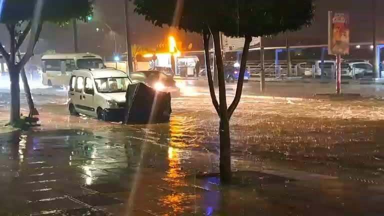 مدينة برشيد تغرق.. أمطار غزيرة تكشف ضعف البنية التحتية