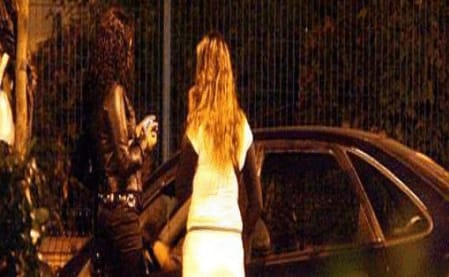شرطة طنجة تُطلق حملة أمنية ضد ظاهرة الدعــ ارة