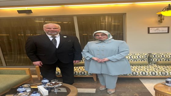 لقاء السفيرة التركية. ضمن زيارة رئيس اتحاد الجامعات الدولي لدولة الكويت التقى البروفسور الدكتور محمد خير الغباني الحسيني