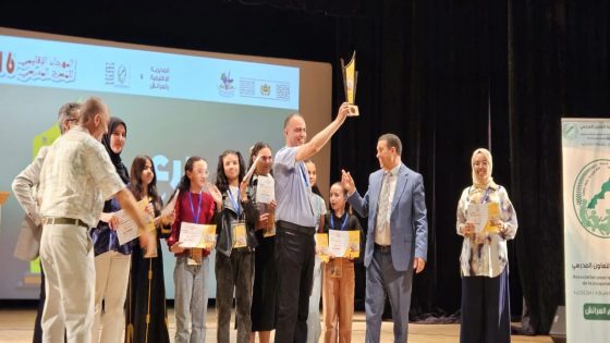مدرسة لسان الدين بن الخطيب تتوج بالجائزة الكبرى في مهرجان المسرح المدرسي بالعرائش