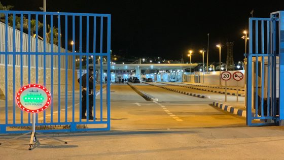أسفرت عملية أمنية مشتركة بين مصالح الأمن الوطني والجمارك بمعبر باب سبتة، زوال اليوم الجمعة 23 ماي الجاري، عن إجهاض محاولة تهريب شحنات كبيرة من الأقراص الطبية المخدرة نحو المغرب