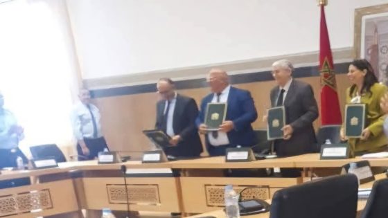 أزلا على موعد مع التنمية: اتفاقية لإعادة تأهيل شوارع المركز تعيد الأمل للساكنة
