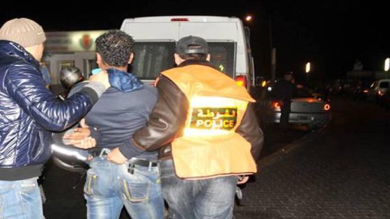 شخص ينتحل صفة وكيل ملك سرق طوموبيل معروضة للبيع في أفيتو